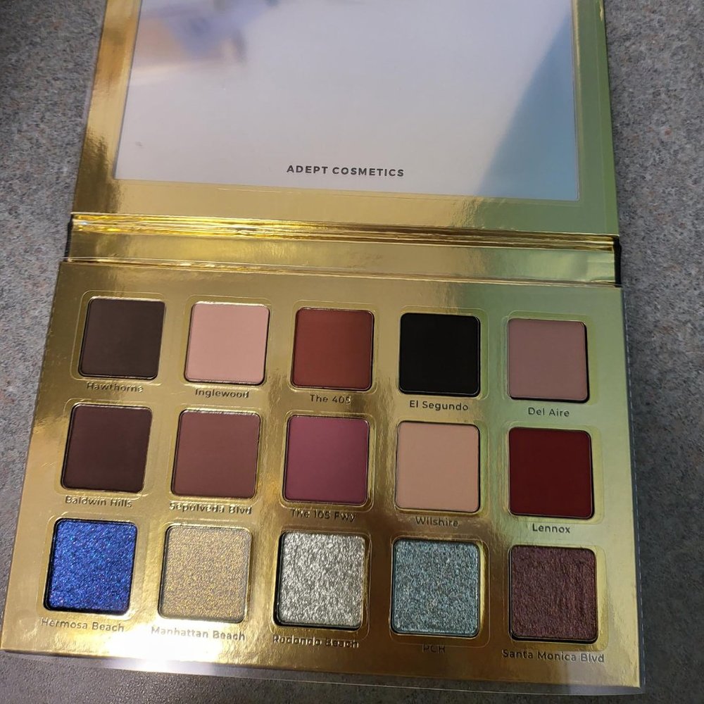 Adept Cosmetics La Cienaga Eyeshadow Palette - Brand NEW - Picture 3 of 7